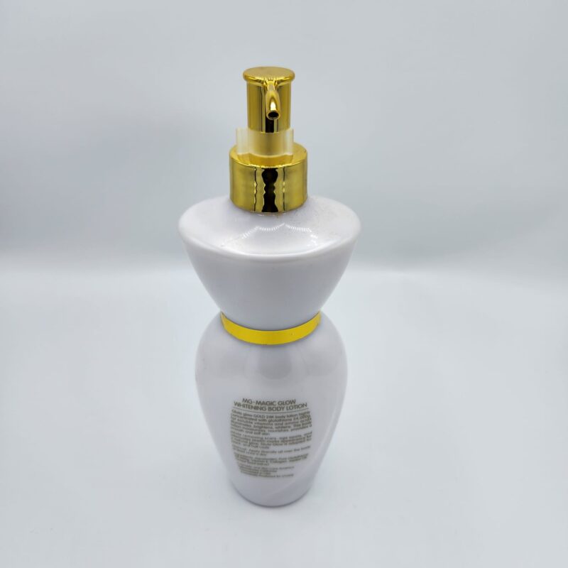 Lait Éclaircissant 24K Gold 500ml | Hydratation Intense & Teint Lumineux | Soin Luxueux - Image 2