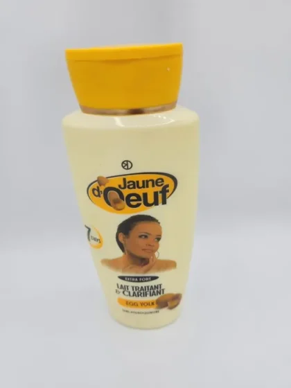 Lait Jaune D’Œuf Extra Fort | Éclaircissant 7 Jours | Traitant & Clarifiant – 450ml