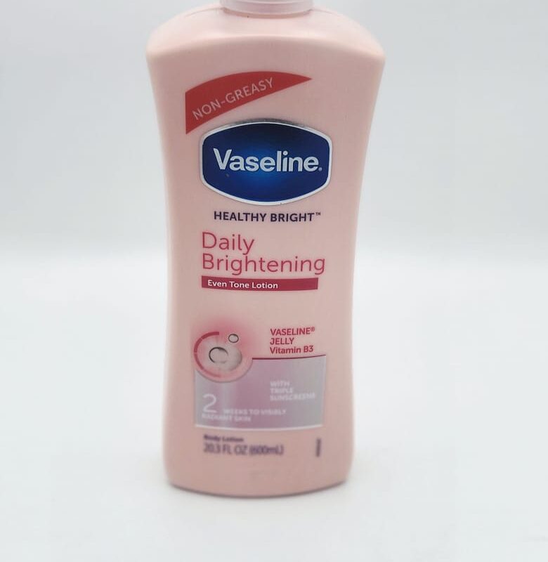 Vaseline Lotion Éclaircissante Corps Daily Brightening 600ml