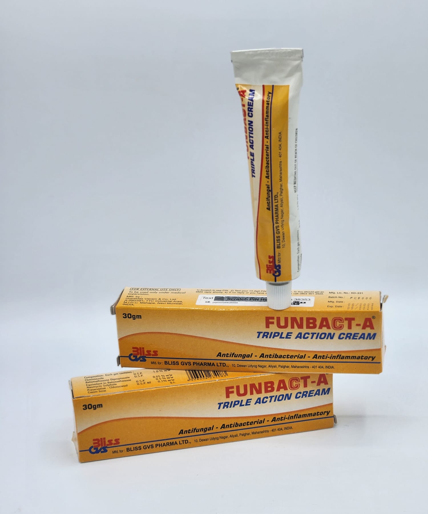 Funbact-A Tiple Action Cream - Crème Triple Action / Antifongique, Antibactérienne, Anti-inflammatoire - 30g.