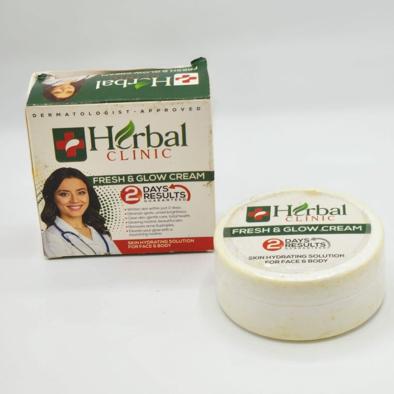 HERBAL CLINIC FRESH AND GLOW CREAM. CREME HERBAL CLINIC VISSAGE . RAFRAISCHIR ET ILLUMINE LE VISSAGE. TRES EFFICACE`