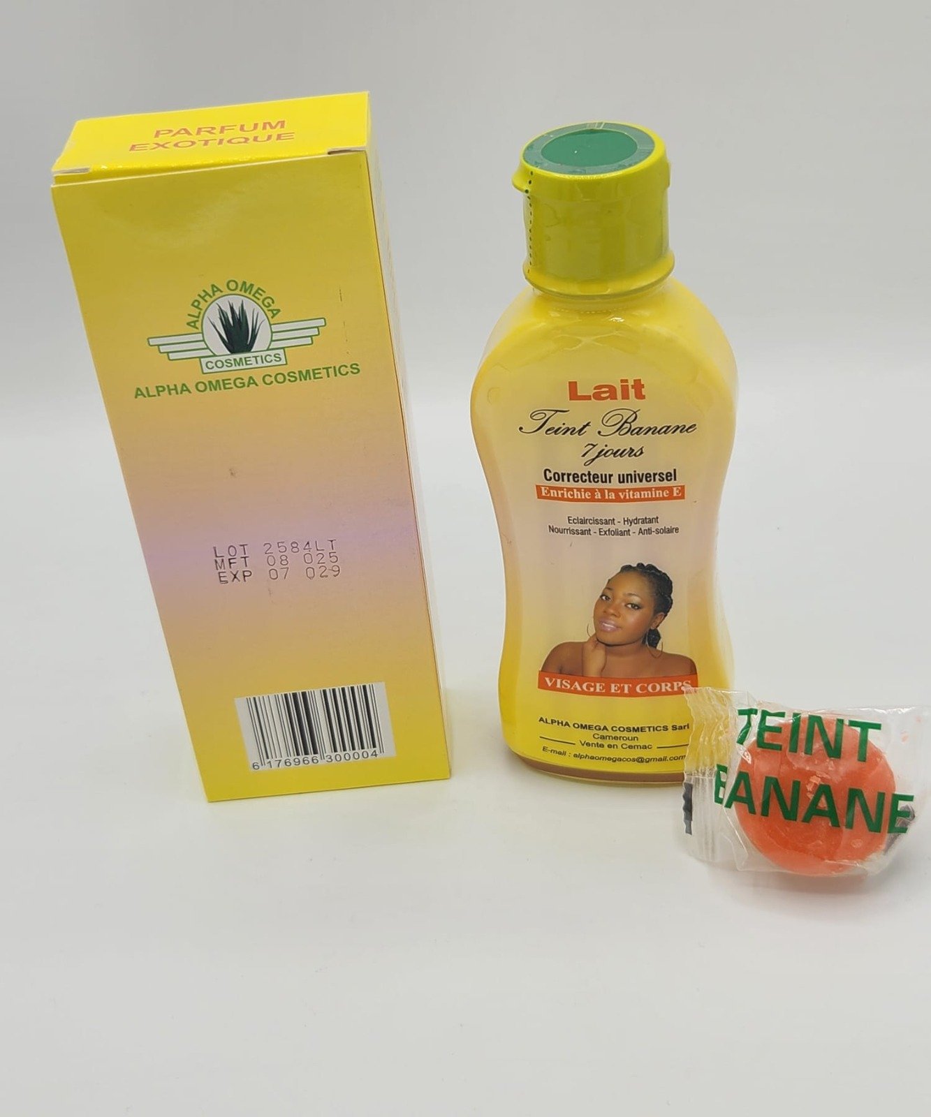 LAIT TEINT BANANE 7 JOURS CORRECTEUR UNIVERSEL ENRICHI À LA VITAMINE E 250ML